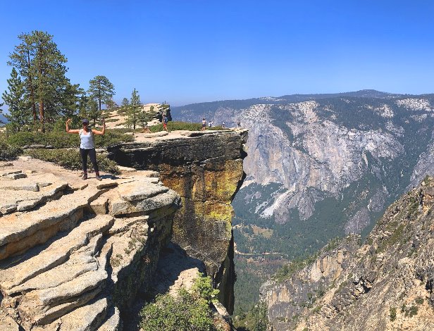 taft point yosemite day hikes