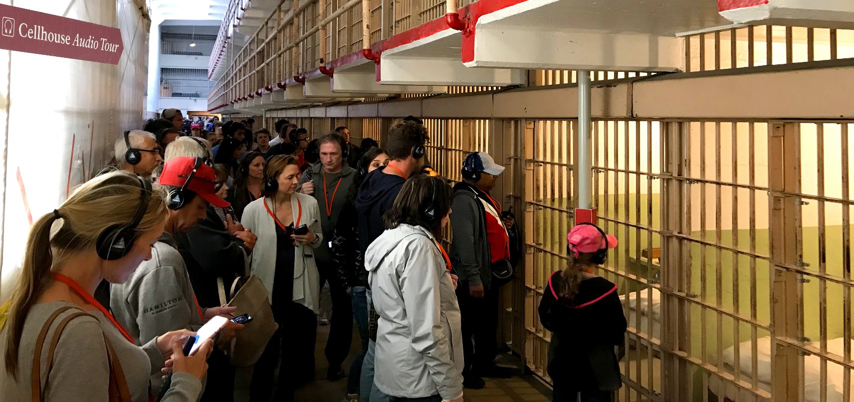 alcatraz-prison-cells-audi-tour-cellhouse-guide